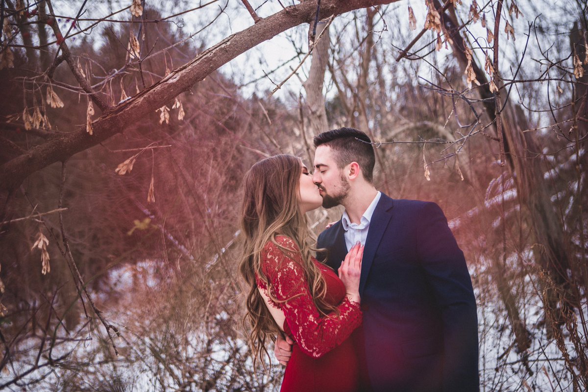 trudyy_kk's tweet photo. So in love with our engagement session!! https://t.co/5AWBuGsZMt