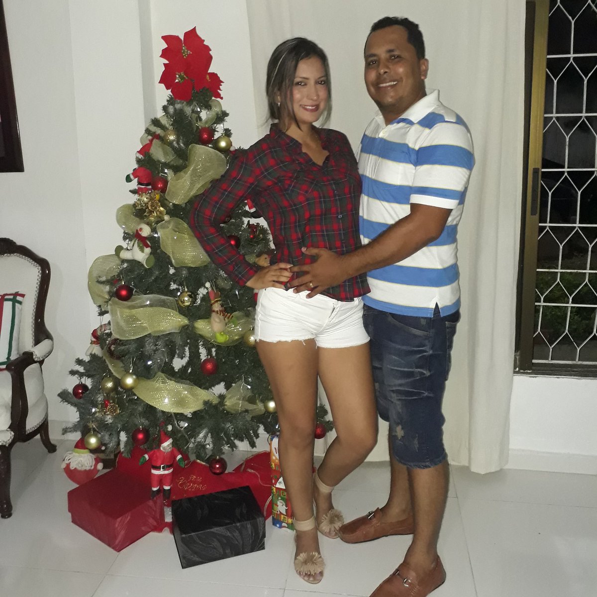 deiviss24's tweet photo. Navidad en familia https://t.co/quSE2LQ2MF