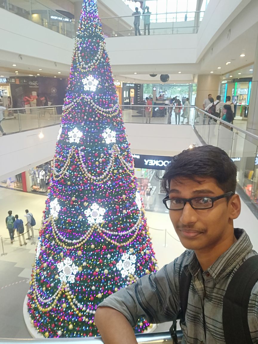 im_hari7's tweet photo. @pmcchennai @swarovski Here is the pic 
#ChistmasAtPMCC https://t.co/g9nwh8J0qM