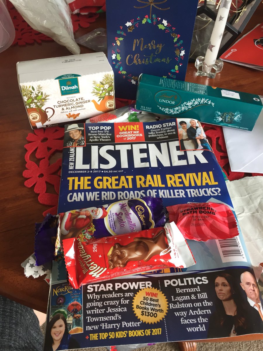 teresajhancock's tweet photo. I told myself I wouldn’t open it until Christmas Day but I couldn’t resist. Thanks so much #nzsecretasanta! I especially love the card and the bath bomb smells amazing! @nzsecretsanta https://t.co/wpm6BAI9mu