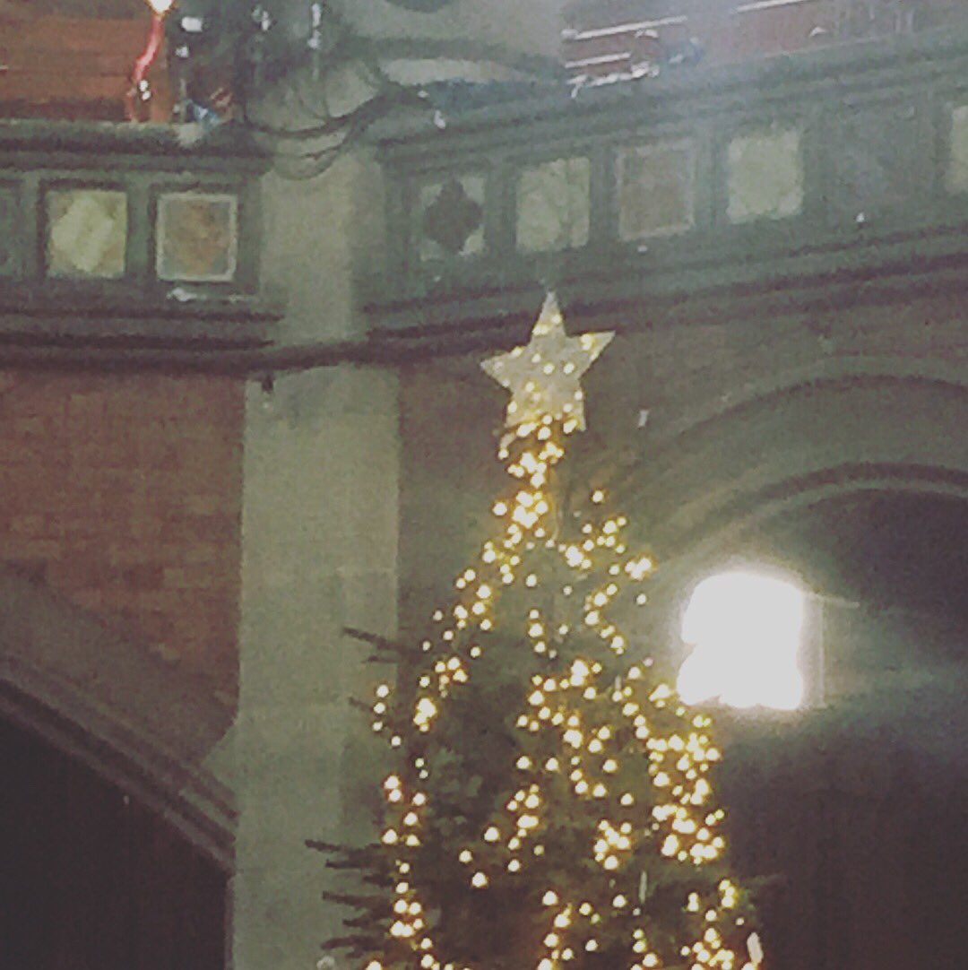 FoAmbler's tweet photo. 🌲🎶🌲🎶🌲Warming up @UnionChapelUK with @AmblerSchool #choir - gorgeous venue #islingtonschools @DuncombeBear @CanonburyPS 🎶🌲🎶🌲 https://t.co/pvbyrWYI7L