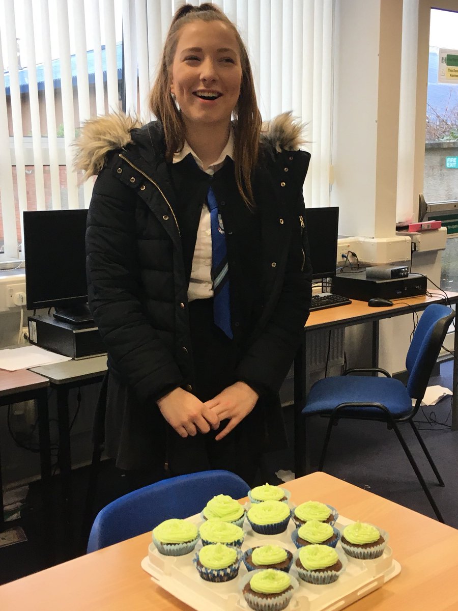 mgsmusic's tweet photo. Christmas bake off for S4 Music! #loadsofcake https://t.co/fAS9Fwyf5a
