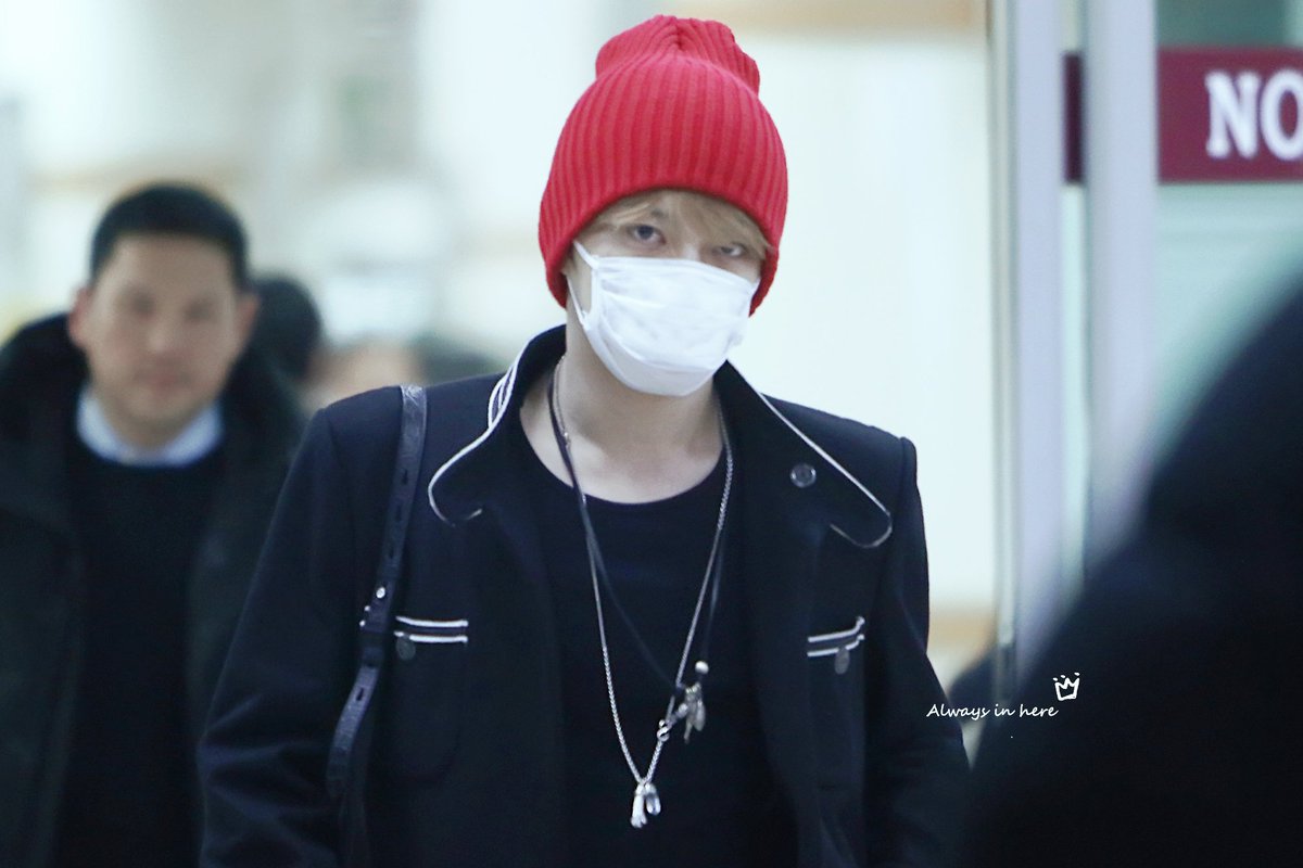 Always_in_here's tweet photo. #171218재중김포입국 #김재중 #jaejoong 빨간모자 빨간 맛 ㅎ https://t.co/ugz0G94Kyd