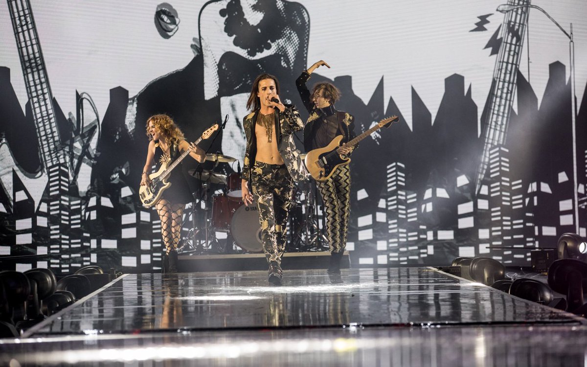 Abbiamo atteso 8 settimane ma ne è valsa la pena: l'inedito dei #Måneskin al Mediolanum Forum di Assago è stato un momento eccezionale! He y'all! #XF11 

xfactor.sky.it/showvideo/3877…