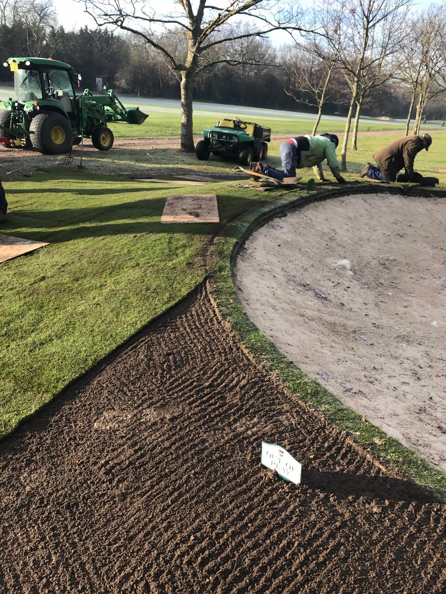 MartinDavidGuy1's tweet photo. New bunker on 10 at Upminster Golf club taking shape nicely @ACracknell25 https://t.co/uQcwSYxP2x