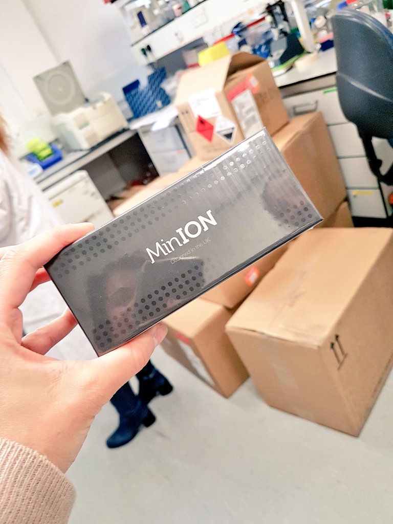 Christmas came early - just received our new <a href="/nanopore/">Oxford Nanopore</a> toys! Looking fwd to the first sequencing data! 🔬🎄 <a href="/taniapsduarte/">Tania Duarte</a> <a href="/ebellos/">Evangelos Bellos</a> @jetpackjeth &amp; @lachlancoin #nanopore #MinION