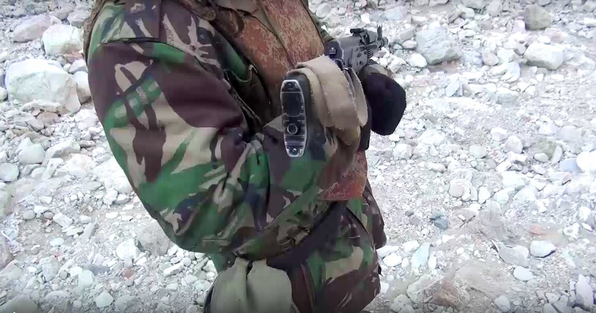 СЕГОДНЯ НОЧЬЮ В ДАГЕСТАНЕ СПЕЦНАЗОМ УНИЧТОЖЕНЫ ДВОЕ ТЕРРОРИСТОВ. Оперативное видео НАК. vk.com/specnazalpha?w…