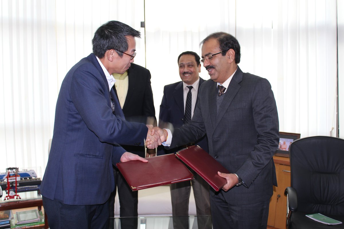 concor_india's tweet photo. MOU signed on date between PSA 4th Terminal at JNPT (BMCT) and CONCOR for operating Extended Gates at Kathuwas (Delhi), Jakhwada (Ahmedabad) and DRT (Mumbai), CONCOR’s Terminals. https://t.co/e2eUYcIqIQ