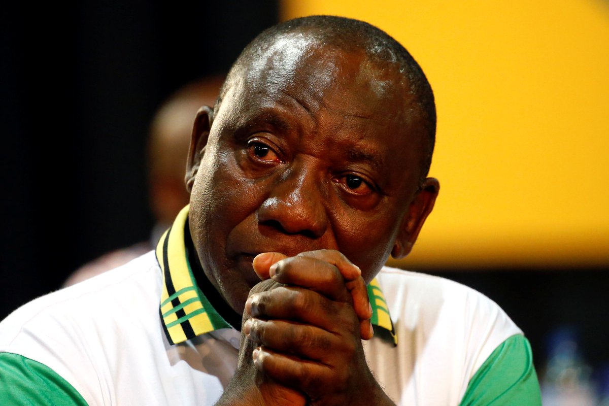 RethabileKunga's tweet photo. Fear of #Women on the Face of #Womanizer.
You can see in the picture. But anyhow he becomes the #President.
With Support from #WMC and #Whitemedia.
@ANN7tv @_SaveSA @GovernmentZA @Abramjee @ferialhaffajee @GwedeMantashe1 @GautengANC @PieterHowes @Bruceps @BrianTloubatla @News24 https://t.co/3XEE8841M7