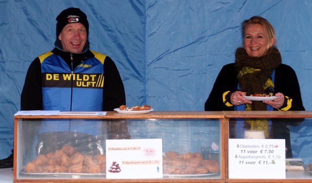 GeldersePost's tweet photo. Oliebollenactie wielerclub RTC deWildt  - https://t.co/xXQCc8DeBI https://t.co/7acdHqkxLl