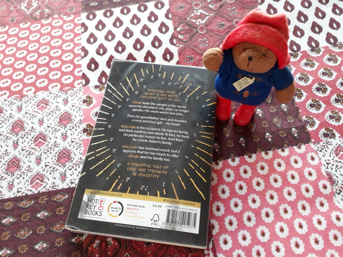 MrPB_Esq's tweet photo. Just finished and loved, @Irfan_Master
So pleased @daydreamin_star invited me to #YALW #LondonLitFest @southbankcentre to have met you for #ChangeBook that led me to #OutOfHeart
Brilliant and unputdownable, thank you
#YA #UKYA
@HotKeyBooks https://t.co/BC1GLneqDf