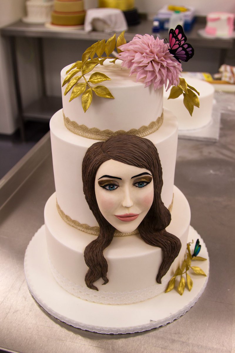 CofGCollege's tweet photo. Limited spaces left on our fun Sugar Paste Modelling classes starting in January! Learn to make impressive models of a variety of characters for decorating cakes https://t.co/aulAuvj20l #sugarpaste #cakedecoration https://t.co/oEbtRnzA4f