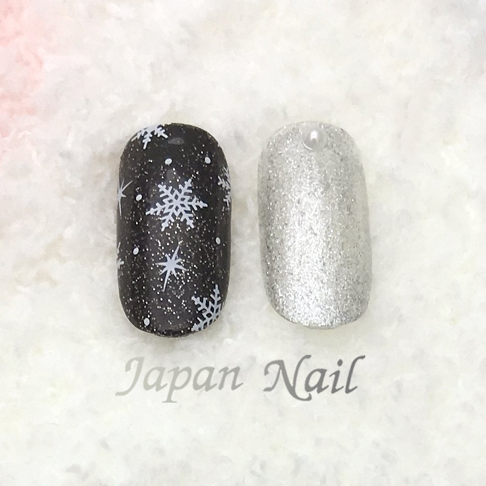 ジャパンネイルスクールでジェルネイル Sur Twitter クールなブラックネイルには ラメと雪の結晶で冬らしい印象に 上品な輝きのプラチナラメが冬の装いにぴったりです カラージェル 左 96 右 R99 T Co X7juahbcko ジャパンネイル Japannail ジャパンネイルスクールでジェルネイル Sur Twitter クールなブラックネイルには ラメと雪の結晶で冬らしい印象に 上品な輝きのプラチナラメが冬の装いにぴったりです カラージェル 左 96 右 R99 T Co X7juahbcko ジャパンネイル Japannail