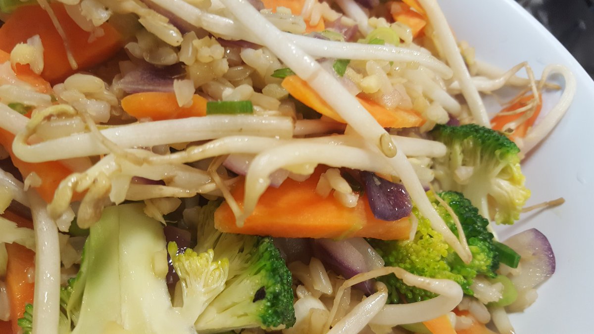 cheffess2002's tweet photo. Chinese cookery class only a couple of spaces left. A fantastic Christmas present...... https://t.co/YCnGGILjEW