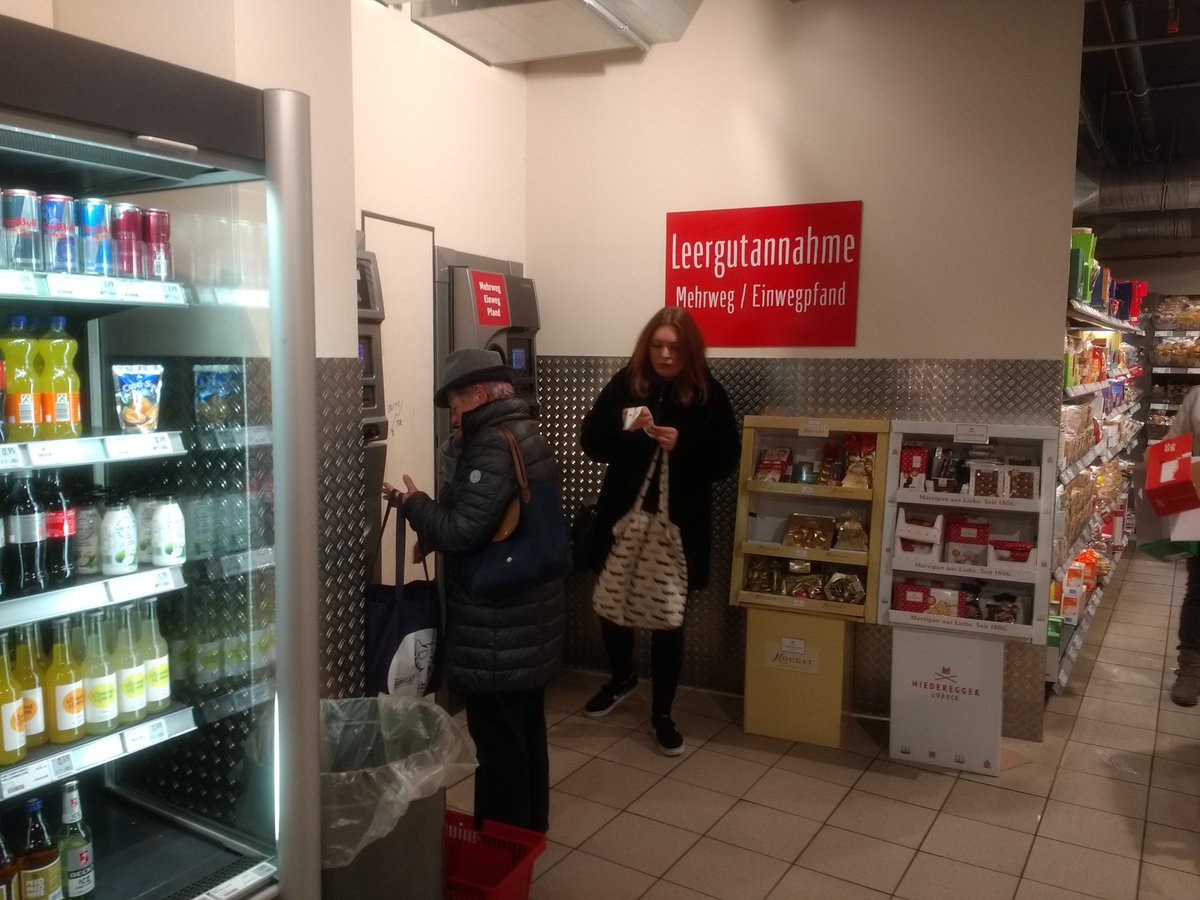 envaciclo tweet media