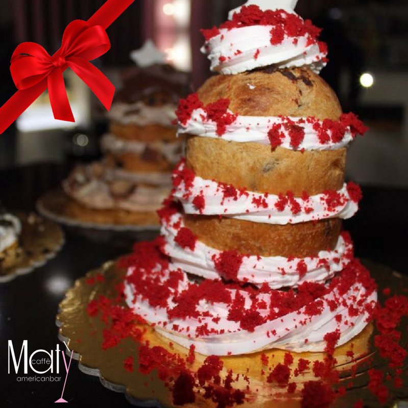 caffe_mati's tweet photo. Questo Natale regala I PANDORI FARCITI di #CaffèMaty, ai gusti SNICKERS, OREO, RED VELVET, PAN DI STELLE, BAIOCCO, GALAK E KINDER!!! 😍😍
AFFRETTATI E PRENOTA IL TUO PREFERITO! 
La disponibilità è limitata! 💪 https://t.co/oY24z2CjFZ