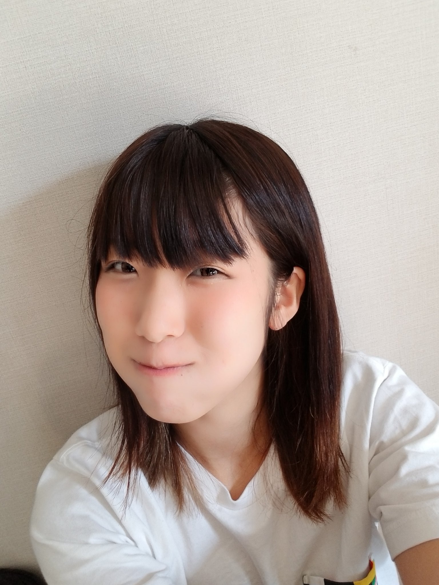 みなひかちゃん 元々顔が面長なのにほっぺぷにっと感ないからもっと面長目立つのです だから写真撮るときほっぺたふくらませがち 笑 面長あるある