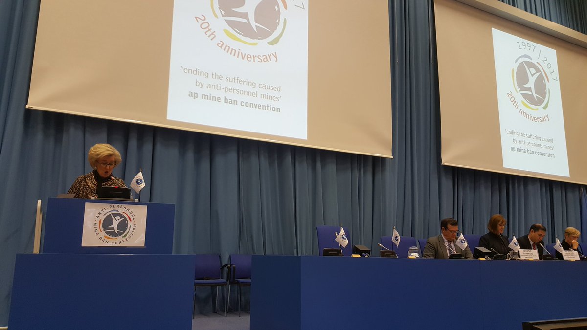alma_osta's tweet photo. Our strength and determination are voices of  survivors and victims of #landmines all over the world said @MonarchieBe @HI_belgium @HI_Advocacy @BelgiumMFA #16MSP #MineBanTreaty20 #MineFreeWorld https://t.co/XOPxEftE70