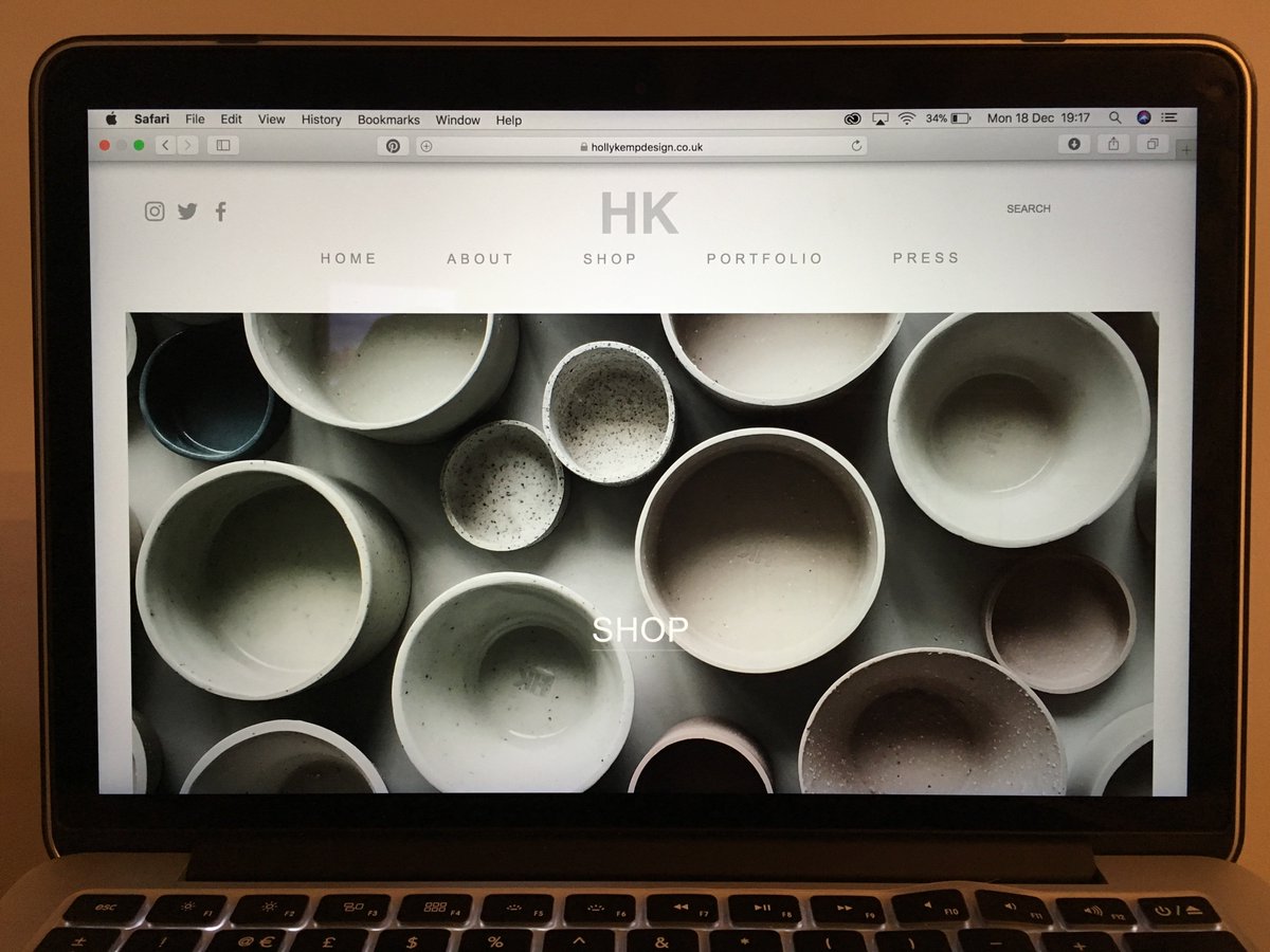 hkempdesign's tweet photo. My new #Website &amp; #OnlineStore are now LIVE! Here you can view all of my #ceramics and #design #portfolio as well as see what pieces of work I have available - Including a new #limitededition piece! I would love any #feedback if you check it out! 
https://t.co/WqjaiVM5o7 https://t.co/PCtJmAwsWX