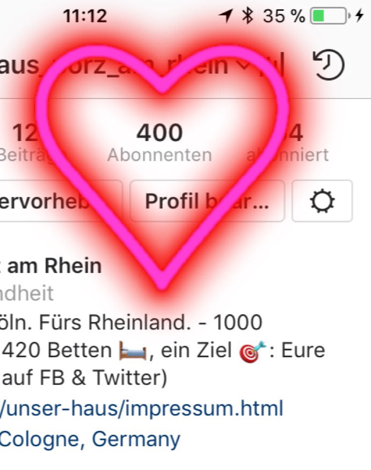 KrankenhausPorz's tweet photo. Neuer Rekord auf Instagram: 400! 🎉🎊 Fast so viele Abonnenten wie Betten im Krankenhaus Porz am Rhein in Köln. Danke - und ein frohes Weihnachtsfest! Wir sind mit der 400 schon beschenkt worden 🎁 https://t.co/aNXfeNllwJ