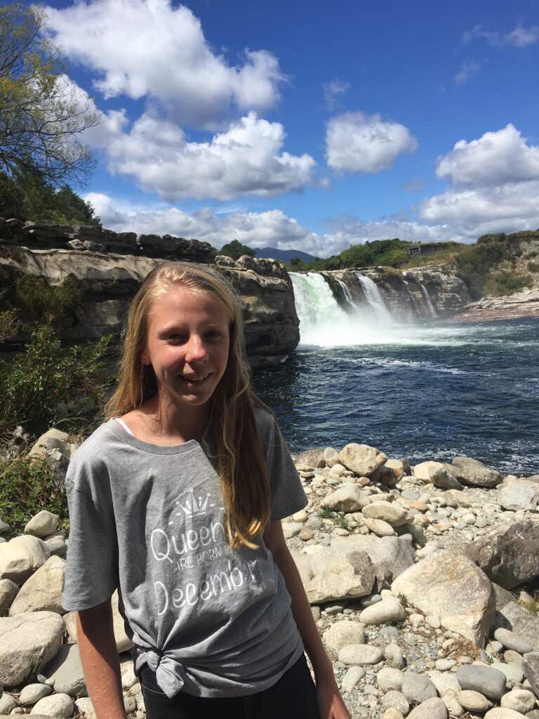 Myflexprint's tweet photo. #queensarebornindecember #designyourownsweater #fashion #sweater #myflexprint https://t.co/WoP9KOVAMW