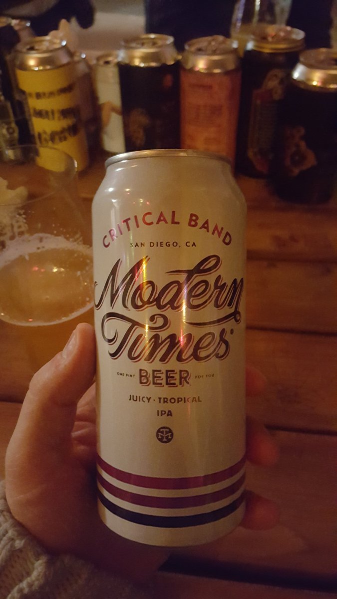 beerlogged's tweet photo. An evening of beers that will take some beating @WeBroughtBeer #tooting @BrewByNumbers @wylambrewery @belchingbeaver @NMBCo https://t.co/E20A3X7DPb