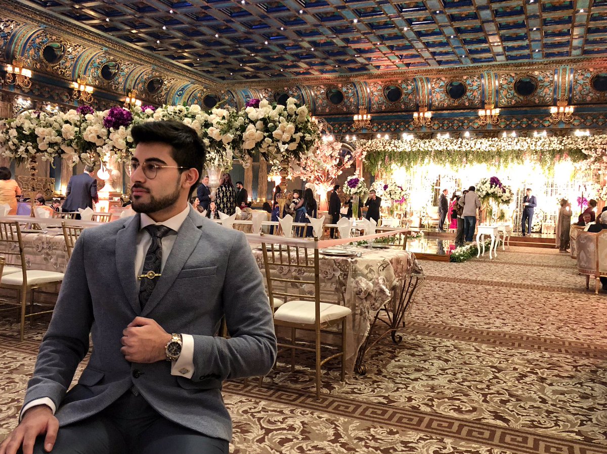 talliedar's tweet photo. Not my wedding but looking like the groom 🎩 https://t.co/2fG7indcO2