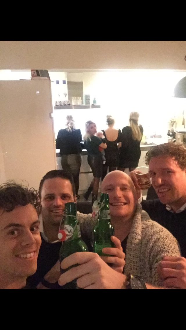 RSpiecker's tweet photo. Boxing day in Holland @SkySportsPL https://t.co/m98KlhQ6ig