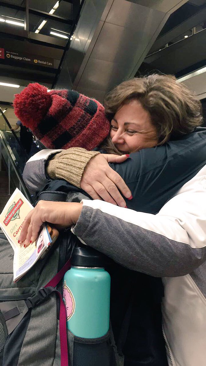 jayyytripp's tweet photo. My heart is so full❣️ #homeiswhereyourmomis https://t.co/5yJf6MdTeF