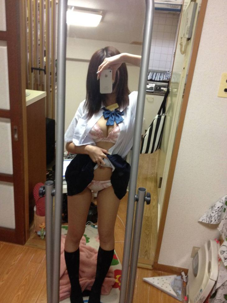 65D6m2Ux's tweet photo. レンタル彼女募集してる人、デート援、メル友、リア友募集! 
出会いを募集してる人が集まる噂のSNSはこれだー!!♡
→https://t.co/nZdVcc5bBX
本当に会えるのねｗｗｗｗ https://t.co/U5A9xVczZT