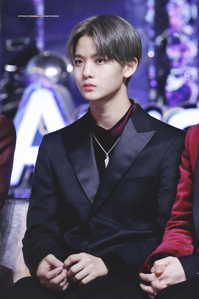 171202 멜론 뮤직 어워드 배진영
#워너원 #WannaOne #배진영