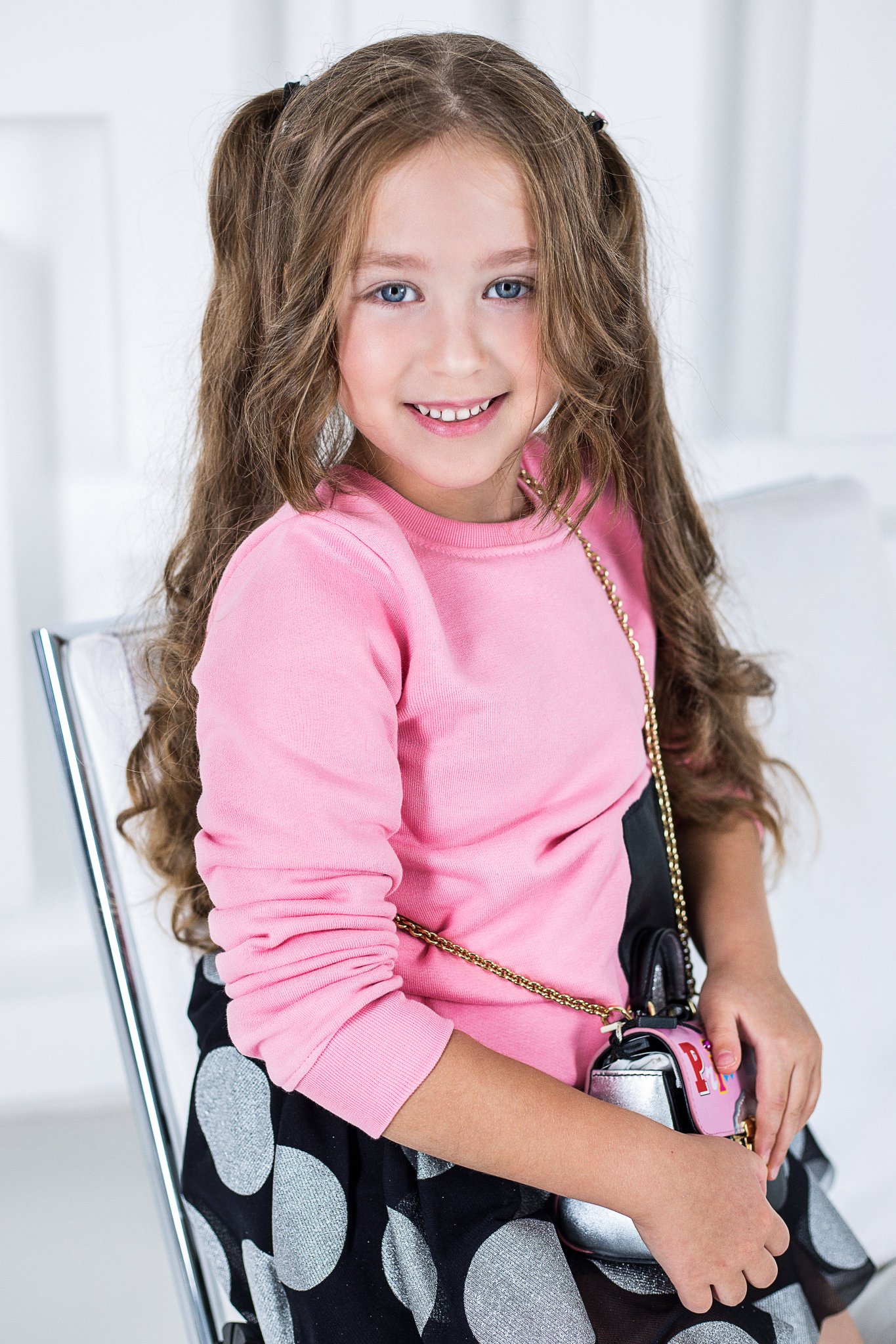 Кастинг моделей для детей. Less модель. Тилан блондо 2012. Джейси уилкинс. Стильные прически для девочек.