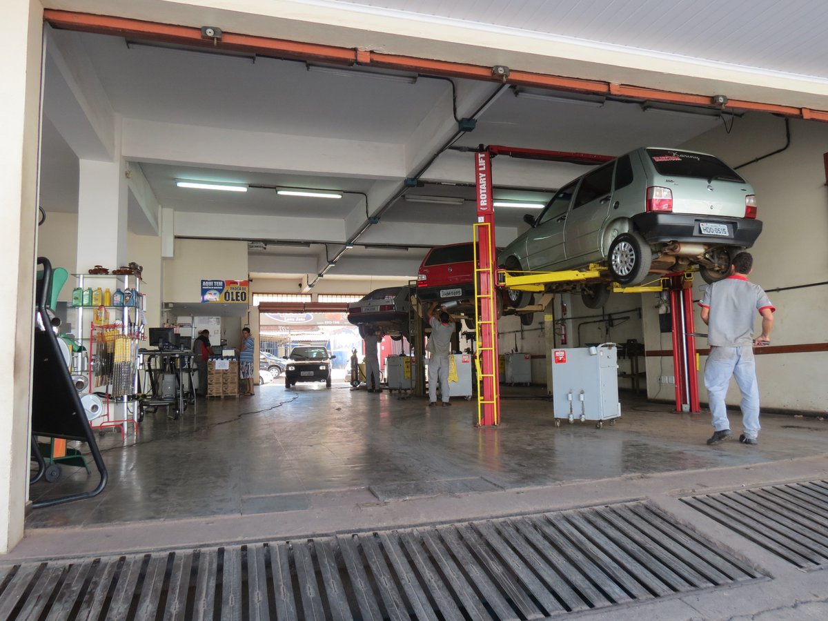 Escapamento2001's tweet image. Contamos com um espaço amplo para melhor atender a todos. #custom #espaçosamplos #localidade #car #Driver #BSB #carphotos #oleos #escapamentos #filtros #suspensao #freios #palhetas #higienizacaoarcondicionador #2001escapamentos #DF #taguatingasul