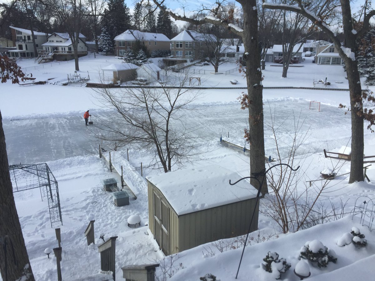 Weiss_On_Ice's tweet photo. "Hey what'd you do on Christmas?" Took half the day making an entire rink in our backyard 😂 #WeissOnIce https://t.co/qTkKNcMWfB