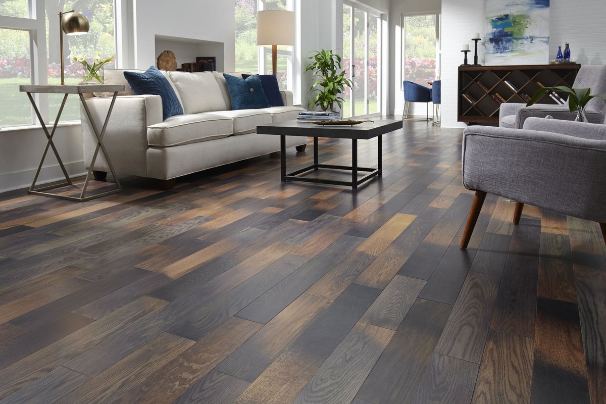 LLFlooring's tweet photo. N E W! ✶ Bring nature's unique beauty into your #home with beautiful new #Bellawood Tribeca Oak 5" wide #hardwood! Shop: https://t.co/2jUJK8aCCP https://t.co/D4wk6rI5Af