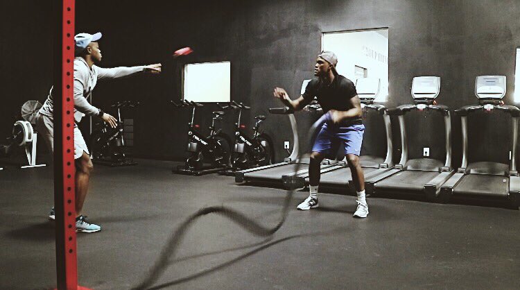 Catch <a href="/Baseba11Eleven/">Franklin Jennings</a>, the <a href="/ccsubaseball/">CCSU Baseball</a> standout, preparing for the next level. This guy couldn’t even take Christmas off. WE ARE WARRIORS! Click Link for Full Workout

youtu.be/aKVzfD9yFkg

 #Hardwork #Dedication #BaseballTraining #CoreStrength #HipMobility #EveryDayIsDay1