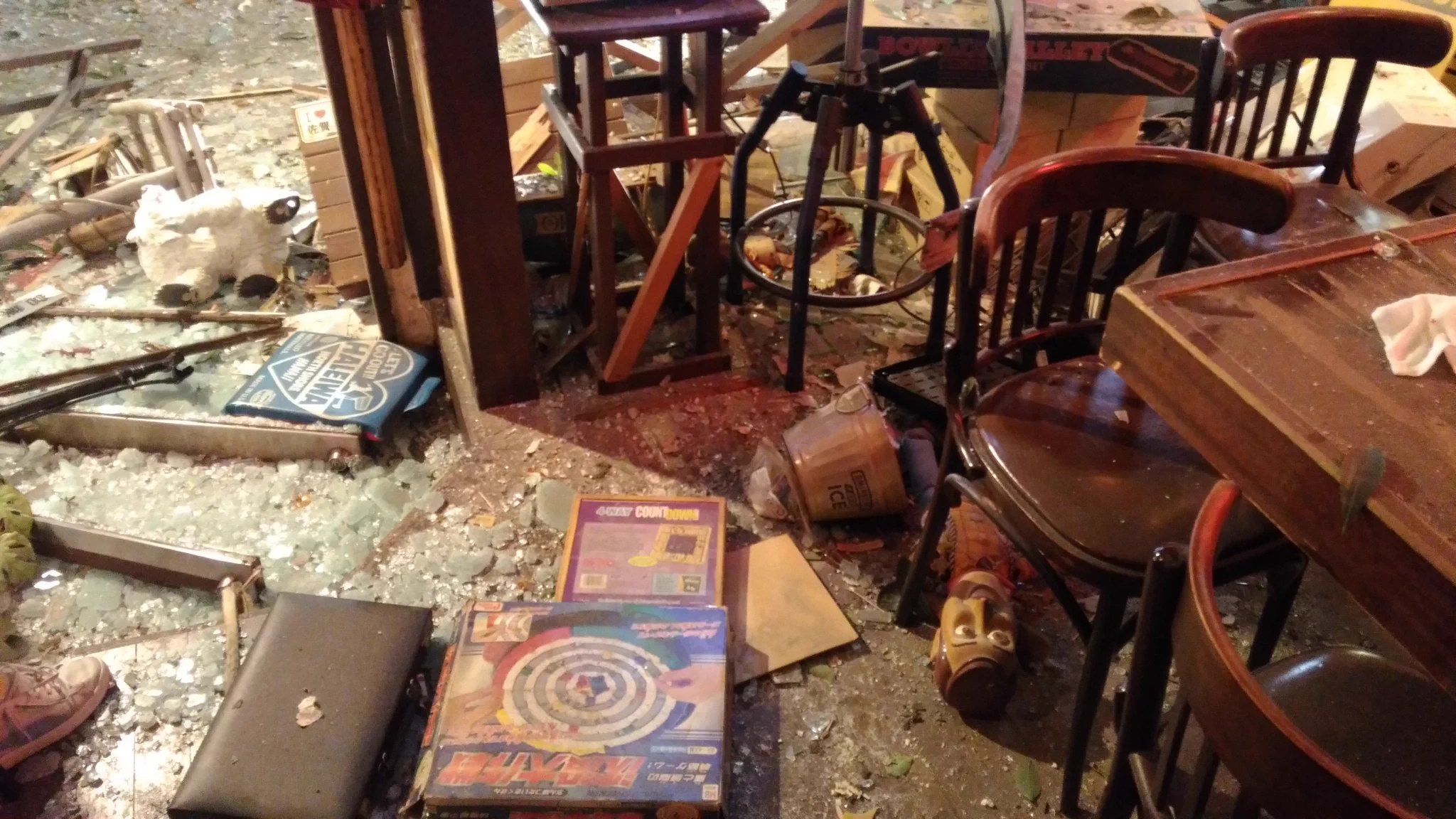 向かいの店で起きたガス爆発！その影響が凄まじい飲食店の様子は‥