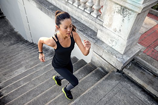 Hyntio's tweet photo. Ready, set, fitness time! Burn off the holiday calories with our top 5 wearables for the new year. See hynts now: https://t.co/VCLmysvTfK #thesocialwishlist #fitness #newyearnewyou #newyearsresolutions https://t.co/olpUvZI0oy