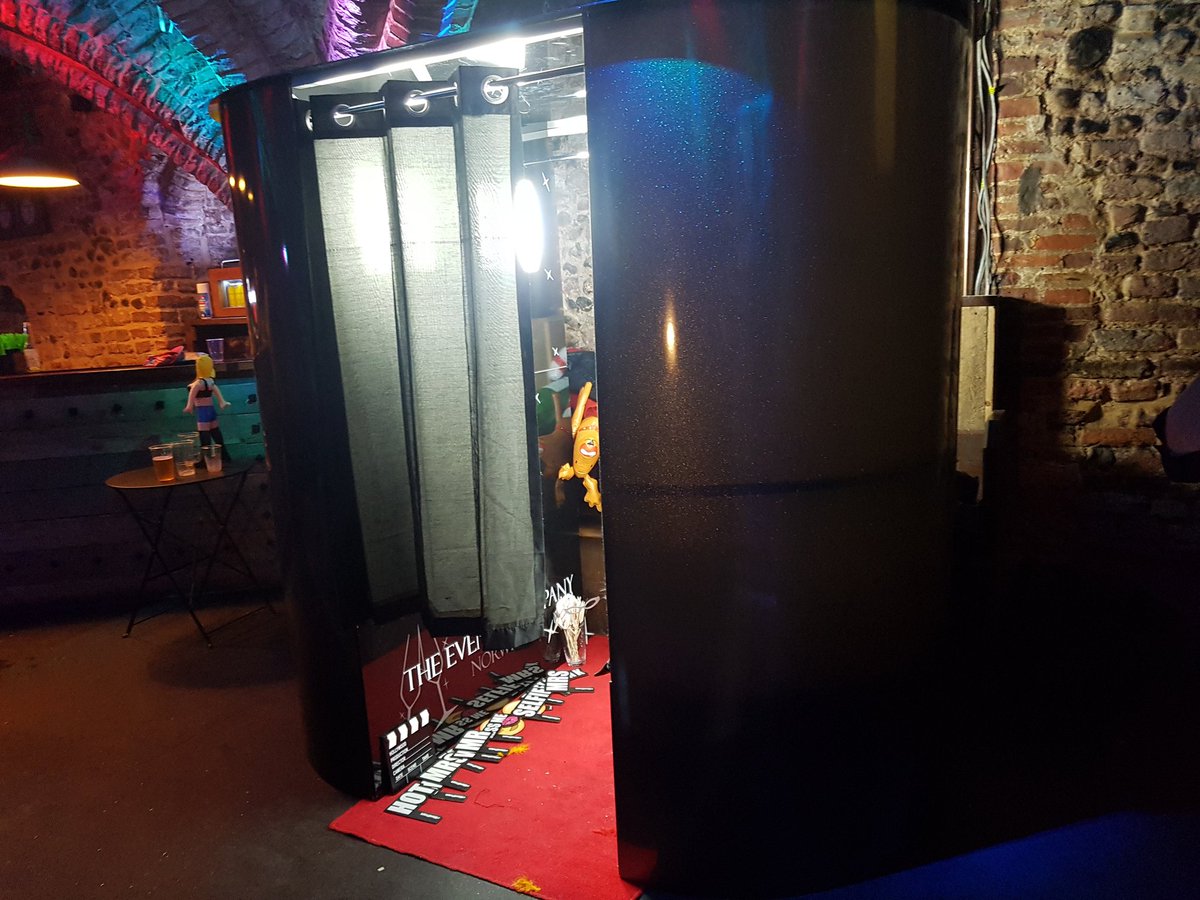 Private event in the Crypt over the Christmas period. It was a squeeze but there's always room for a booth!