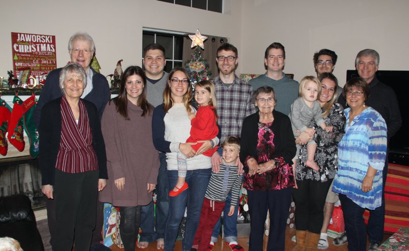 MicrosoftSecret's tweet photo. Merry Christmas! Happy Boxing Day to our Canadian friends! Here's the 2017 family picture. Blessed to be with all of our family. Hope your holidays are blessed! https://t.co/gPYd1gZ3jH