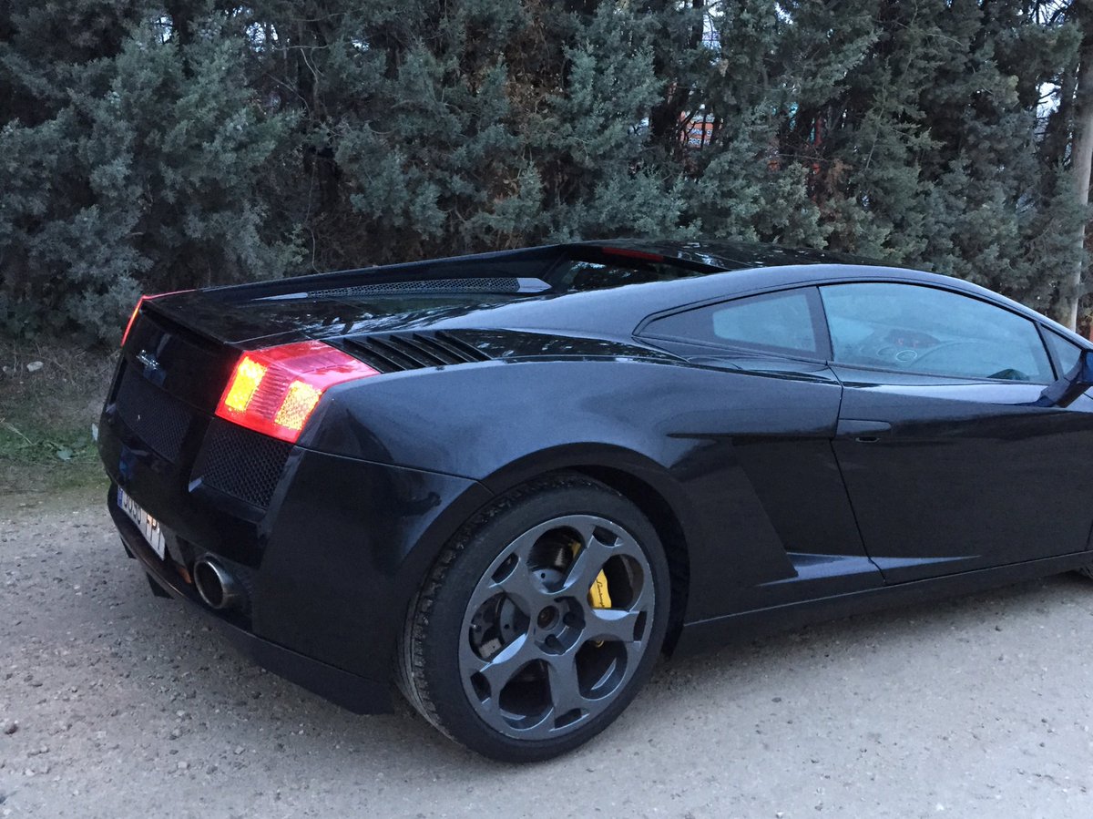 JorgeP_Oficial's tweet image. Gallardeando un poco con @KartingArganda