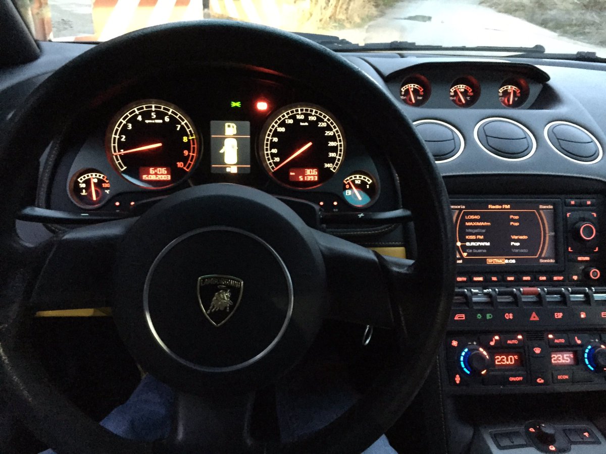 JorgeP_Oficial's tweet image. Gallardeando un poco con @KartingArganda