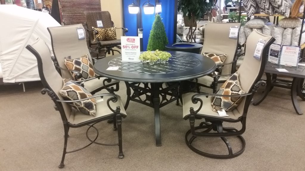 sunnylandpatio's tweet photo. Our sale is on #sale! Take an additional 17% off our already #reducedprices on every #floorsample including this Gensun Florence #table and #chair set. Don't let someone else go home with your #patiofurniture, come in today! https://t.co/M6Zc0gu61r