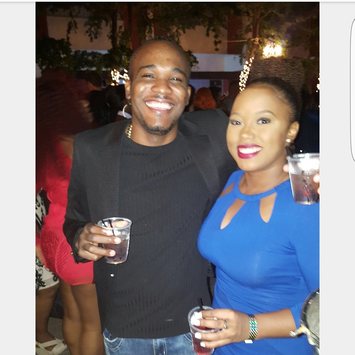 AbkaFitzHenley's tweet photo. #A-list
#ChristmasParty
#FunCantDone https://t.co/jUyM2lSNZ2