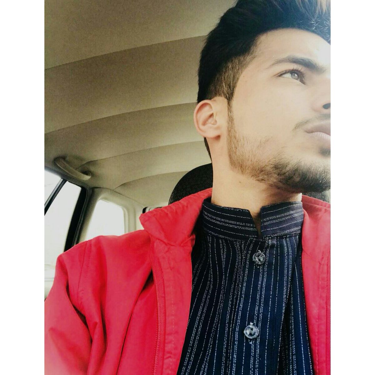envyahmedd's tweet photo. #NewProfilePic 🌿 https://t.co/IgKIYsU4th