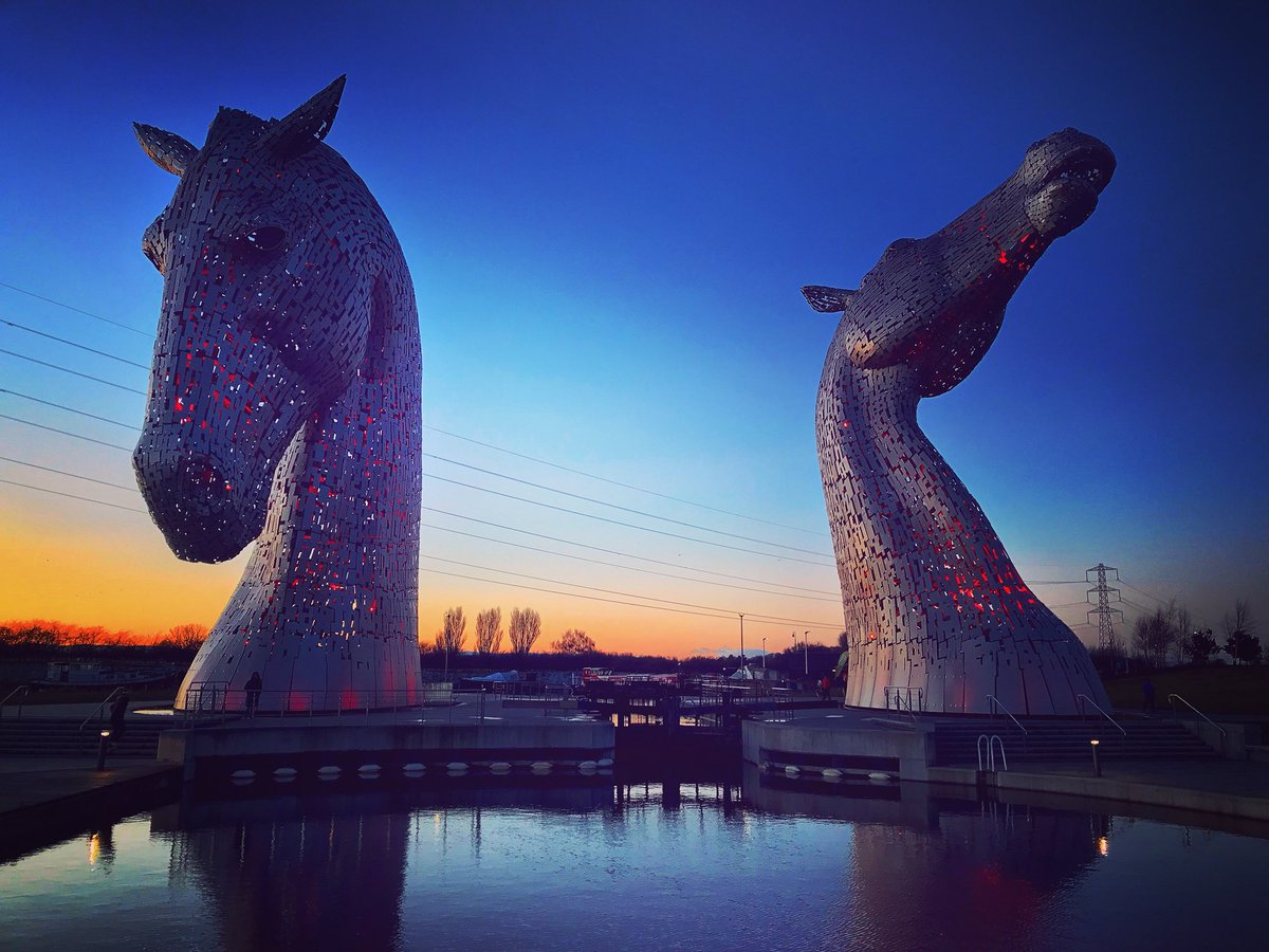 ScotsintheCity's tweet image. #HappyBoxingDay from @HelixFalkirk #scotalnd #scottish #scots #falkirk #boxingday