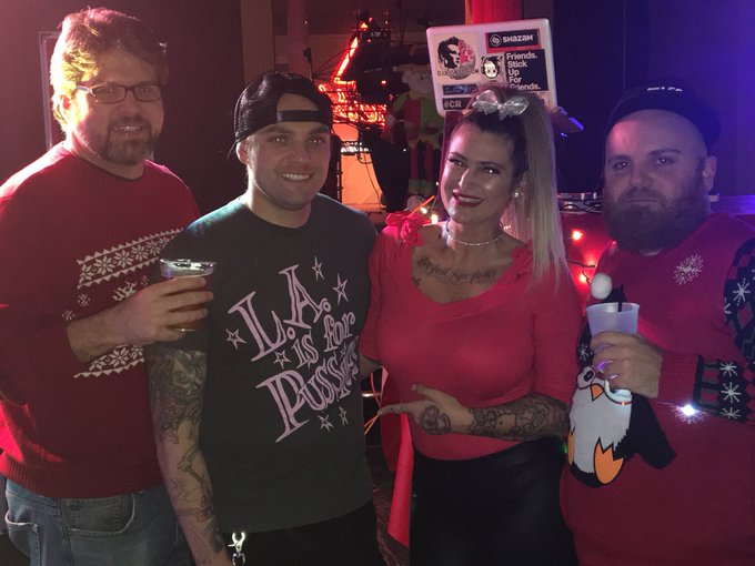 #friends #jerseymadecalipaid https://t.co/FnzC0YErx7<a href="/tag/friends"class="tags">#friends</a><a href="/tag/jerseymadecalipaid"class="tags">#jerseymadecalipaid</a>