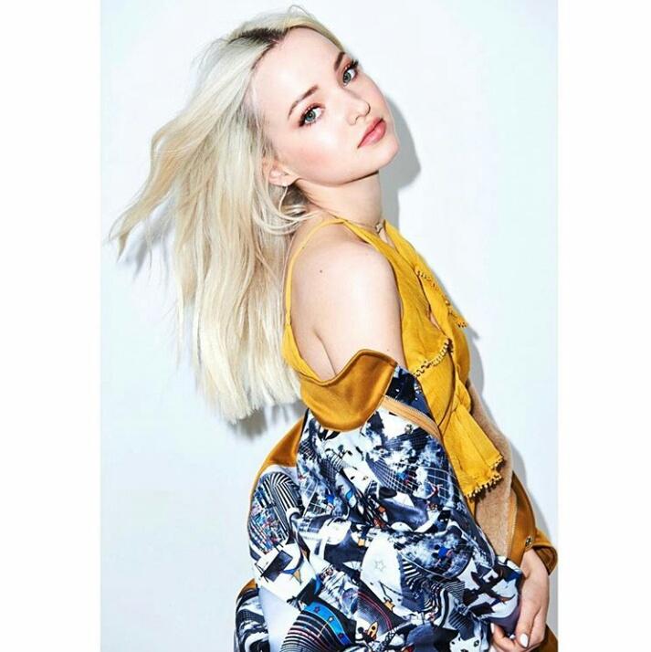 TineFreecss's tweet image. #FreecssXmas