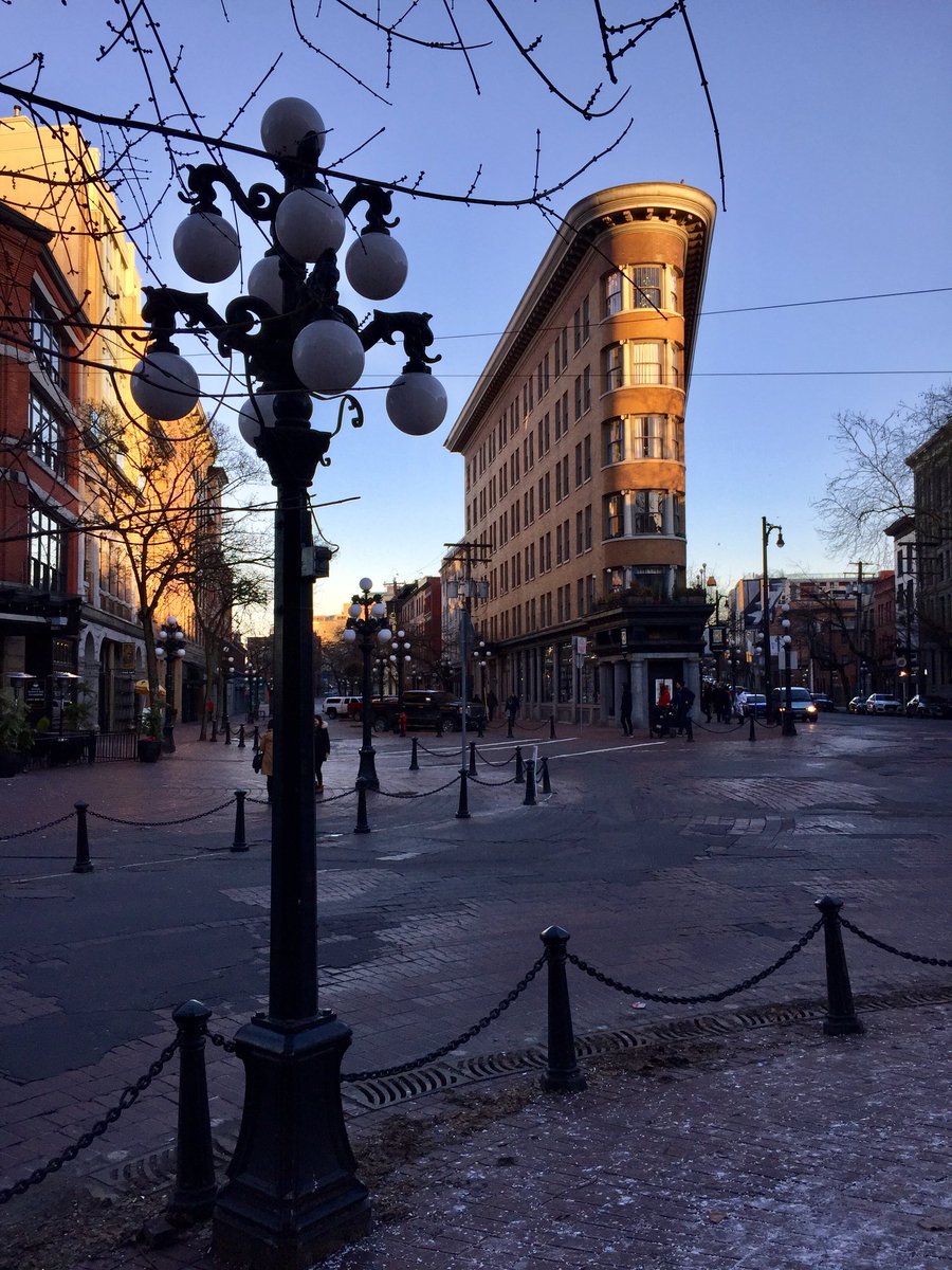 aubergevancouver tweet media