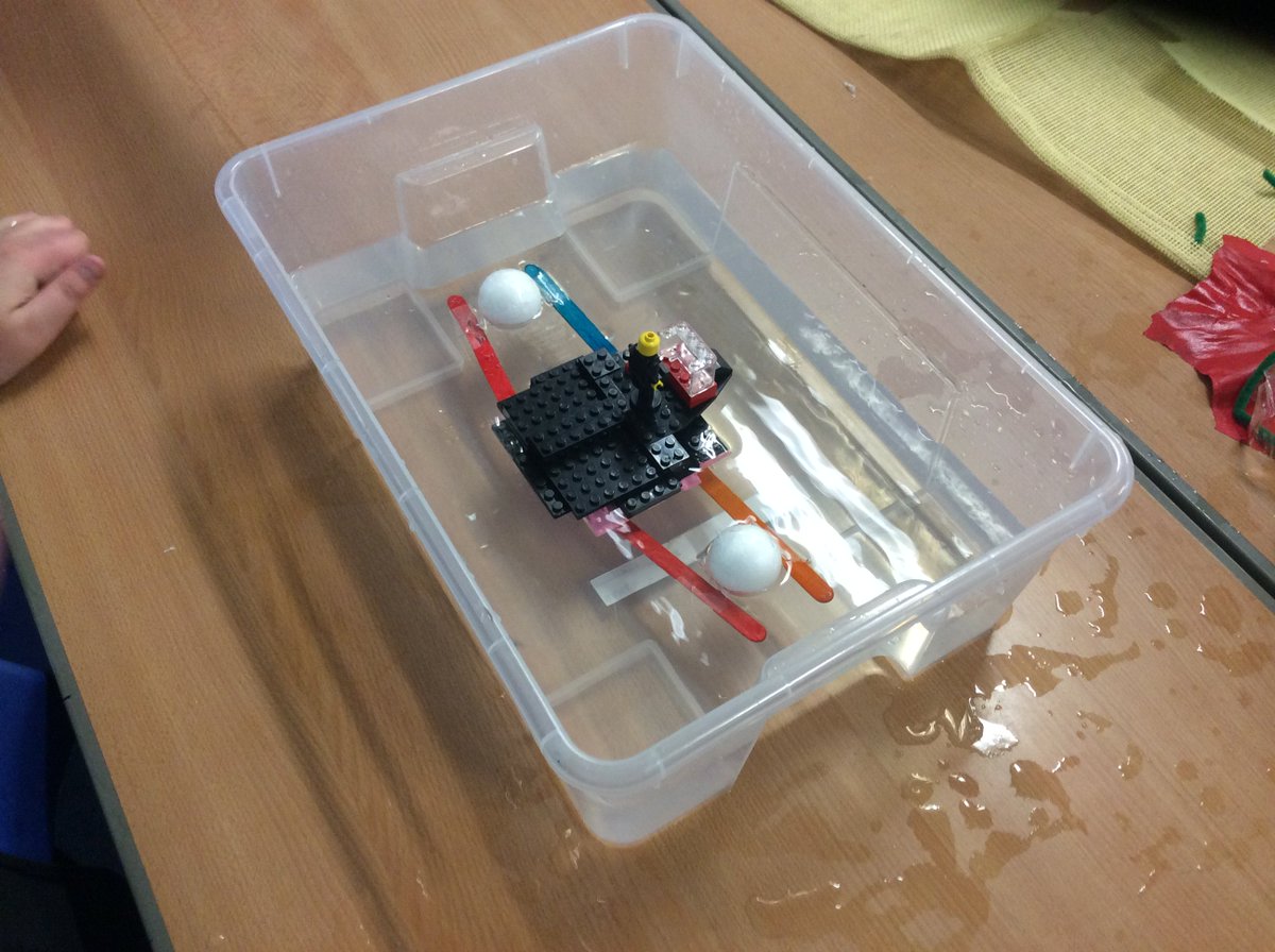 LochsidePS's tweet photo. We completed our topic on buoyancy by designing boats and finding out how we could improve on them! #P7F https://t.co/S2uWWdbShy
